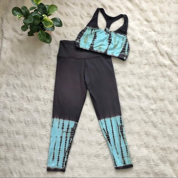 Electric & Rose Matching Tie Dye Workout Set (M Bottoms, L Top) - Picture 1 of 7